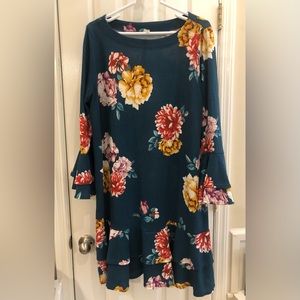 Emerald brand, size 1X fall lightweight sweater dress.
